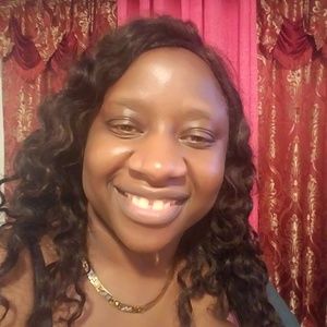 Meet your Posher, Roselyn